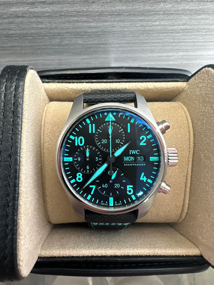 IWC PILOT S WATCH CHRONOGRAPH 41 EDITION MERCEDES AMG PETRONAS FORMULA ONE TEAM Siebke Hoyt