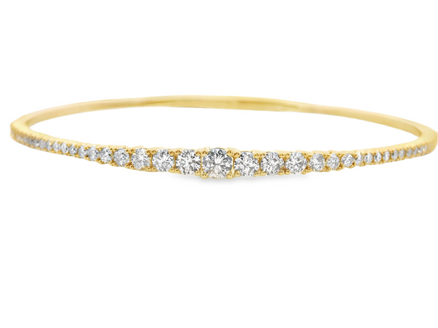 Graduated Stones Flexible Diamond Bangle Bracelet