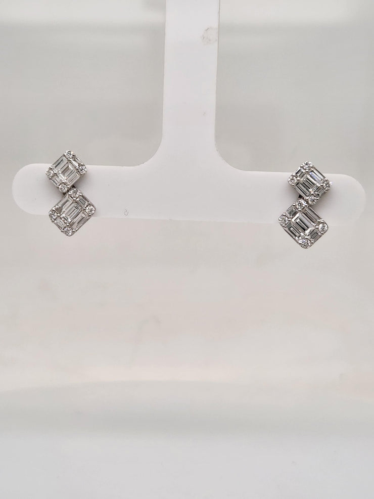 URBAETIS - DOUBLE CLUSTER ILLUSION BAGUETTE DIAMOND CLUSTER STUD EARRINGS