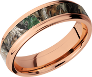 14K Rose Gold 6mm flat band with grooved edges and a 3mm inlay of Realtree Timber Camo