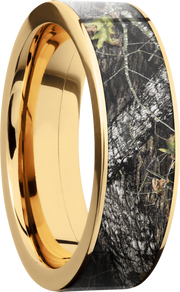 14K Yellow Gold 7mm flat band with a 6mm inlay of Mossy Oak Break Up Camo