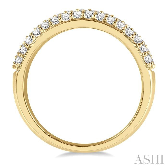 ASHI - 3 ROW PAVE DIAMOND BAND