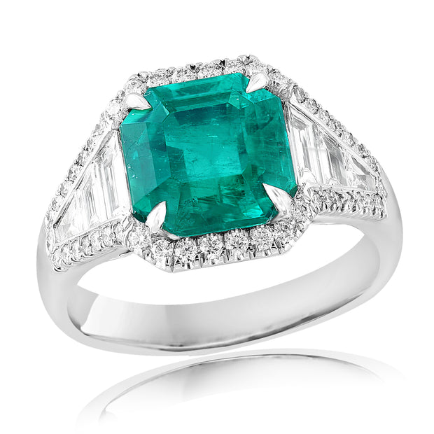 EMERALD & DIAMOND RING