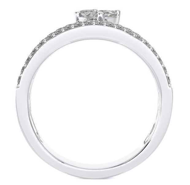 OVAL CLUSTER DIAMOND RING