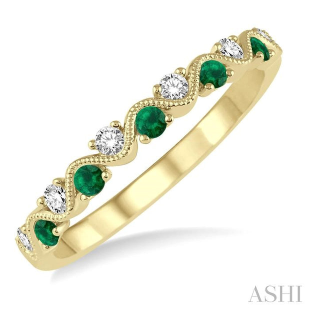 EMERALD & DIAMOND BAND