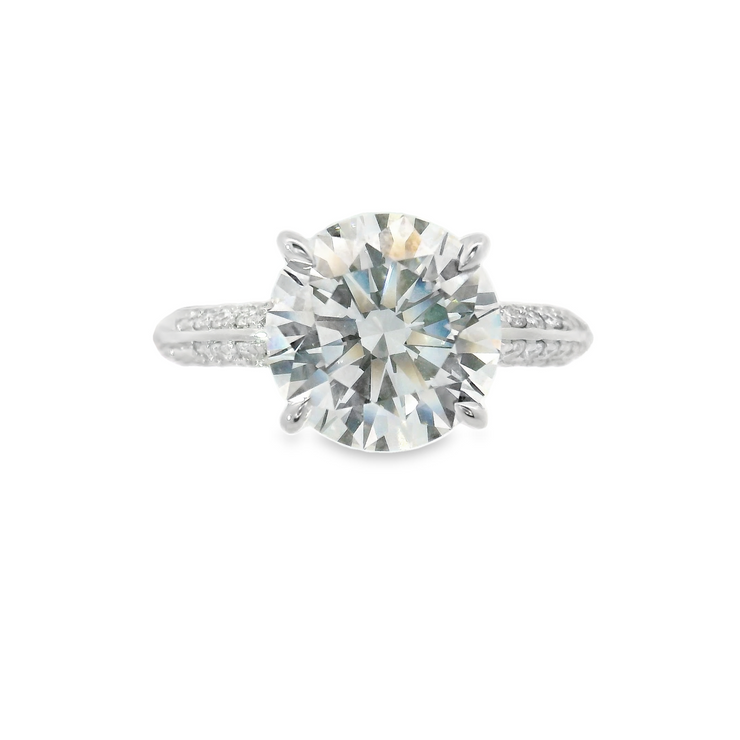 DIAMOND ENGAGEMENT RING - 4 CT ROUND CENTER