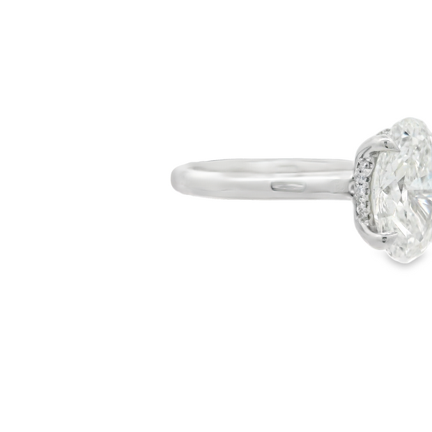 DIAMOND ENGAGEMENT RING – 3 CT OVAL CENTER