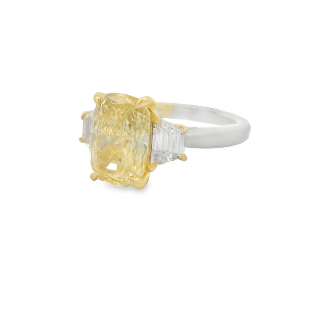 YELLOW DIAMOND 3 STONE RING