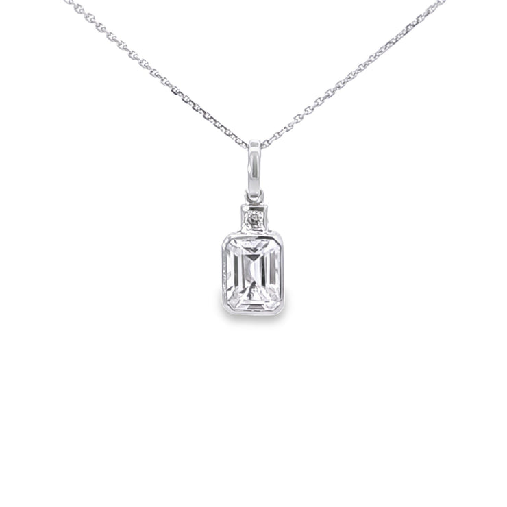 WHITE TOPAZ & DIAMOND PENDANT