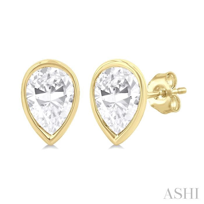 ASHI - PEAR DIAMOND STUDS