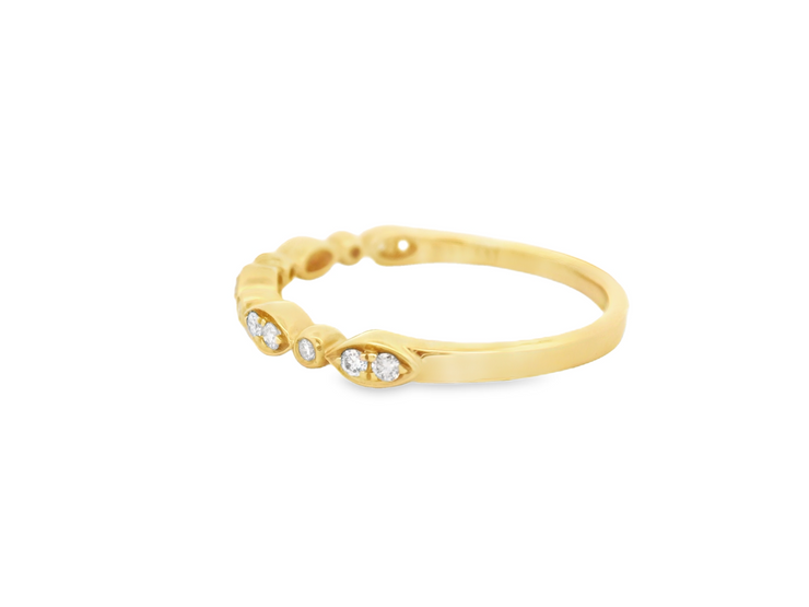 HENRI DAUSSI - YELLOW GOLD BEZEL SET DIAMOND BAND