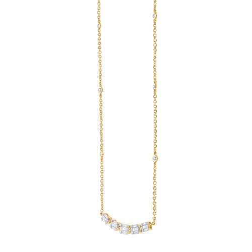 DIAMOND CLUSTER NECKLACE