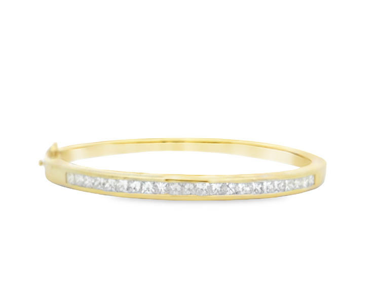 Illusion Diamond Bangle Bracelet - 2 2/3 Ct