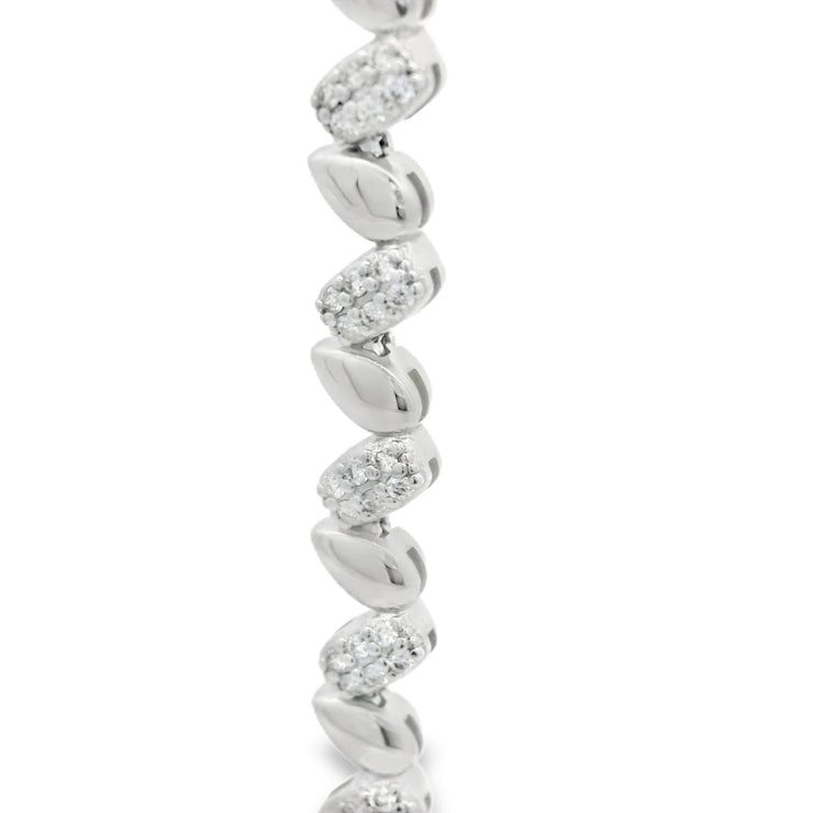 ALTERNATING SHAPES DIAMOND BRACELET