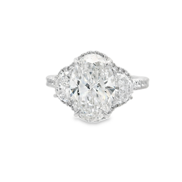 DIAMOND ENGAGEMENT RING - 3 CT OVAL CENTER