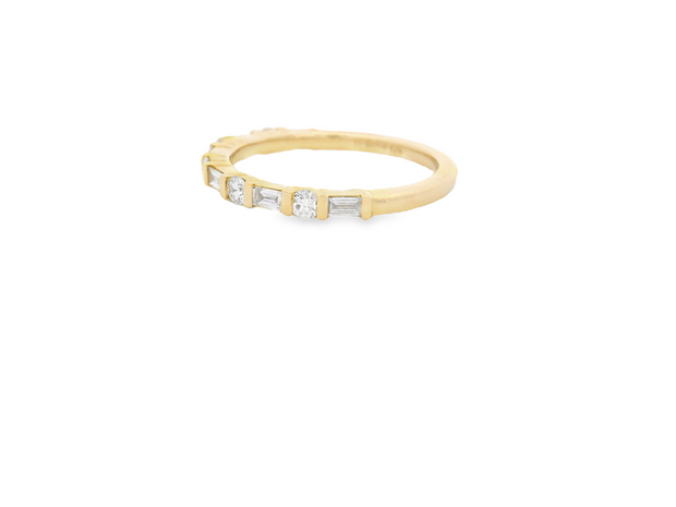 HENRI DAUSSI - YELLOW GOLD ROUND & BAGUETTE DIAMOND BAND