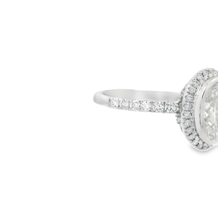 DIAMOND ENGAGEMENT RING - 2 CT OVAL CENTER