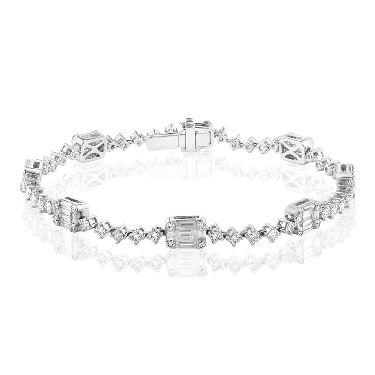 JEWELS BY JACOB - BAGUETTE CLUSTER DIAMOND BRACELET