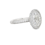 OVAL DIAMOND RING