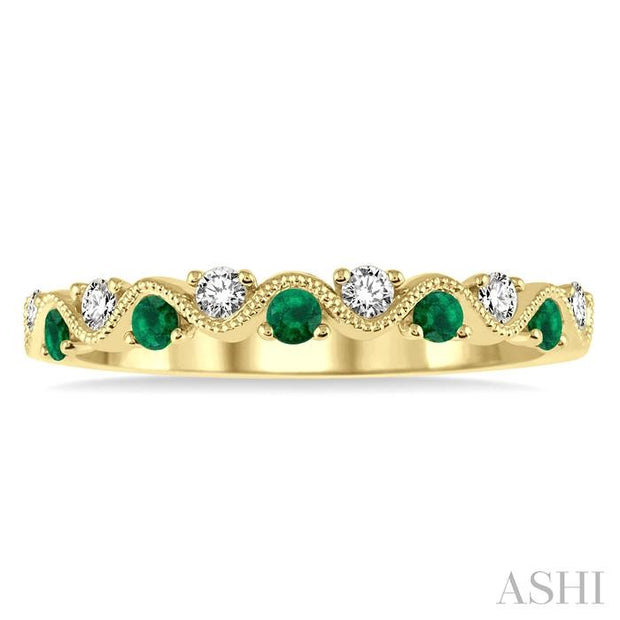 EMERALD & DIAMOND BAND