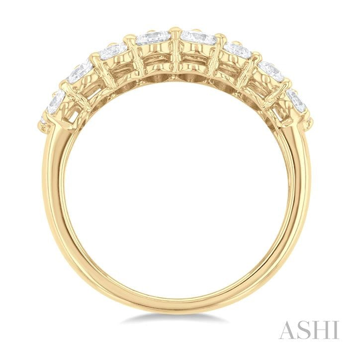 ASHI - 3 ROW GRADUATED DIAMOND RING