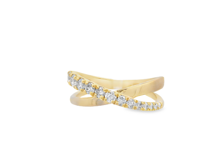 CRISS CROSS DIAMOND RING